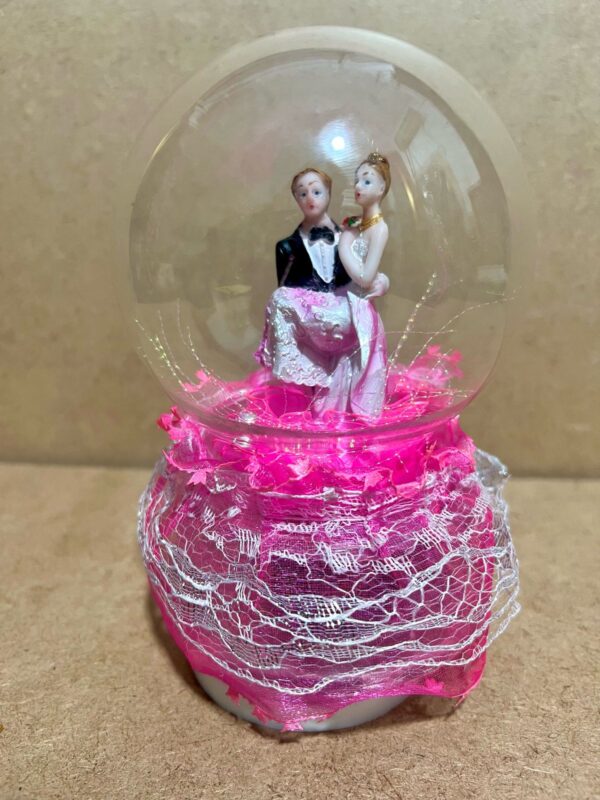 Magical Spinning Globe with Music – Prince and Princess Moment